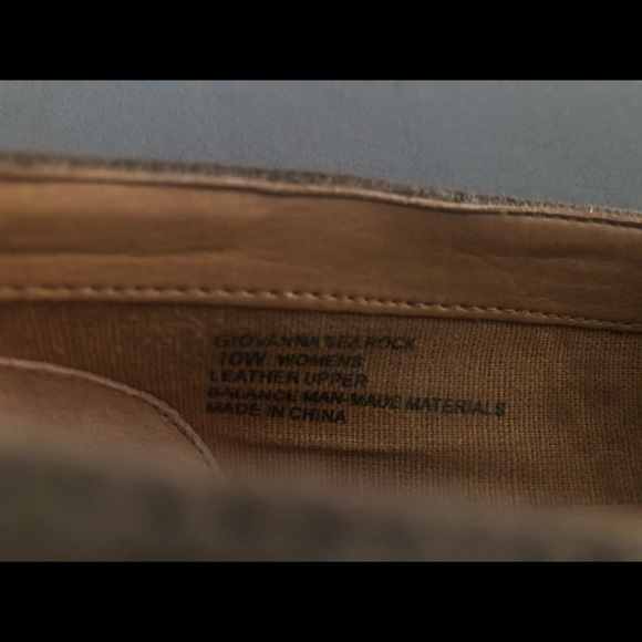 GH Bass & Co Khaki suede flats size 10 - Picture 5 of 6